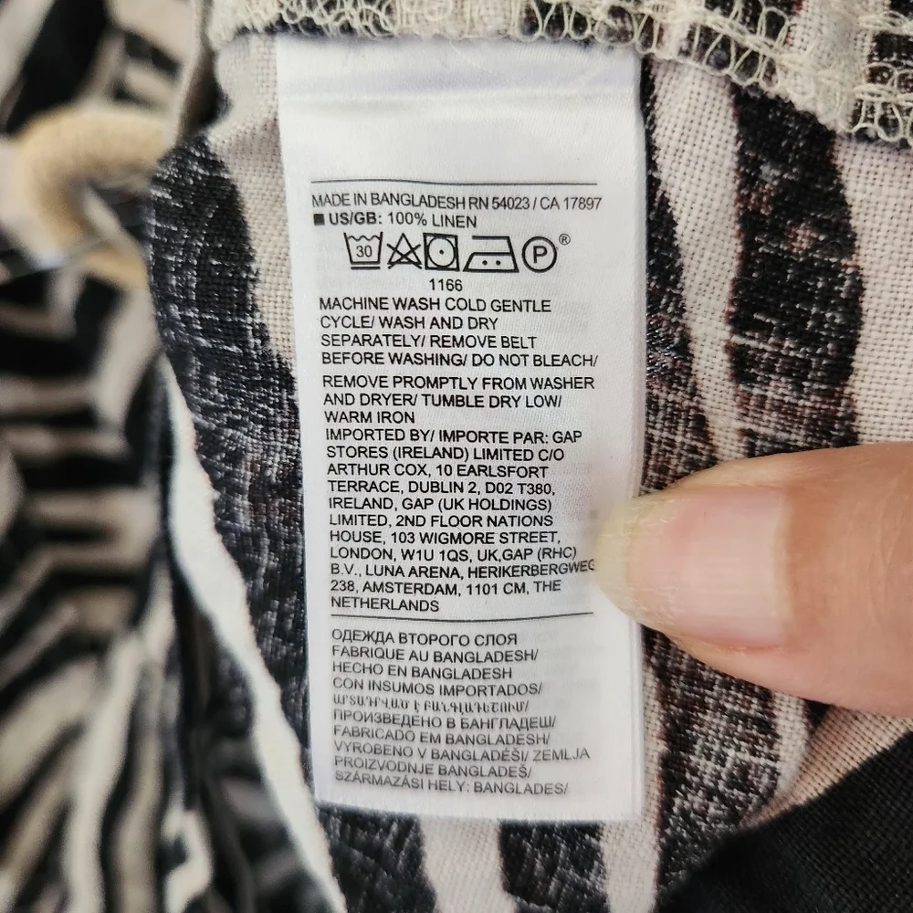 Banana Republic‎ Zebra Safari Romper 100% Linen Size M Belted Shorts